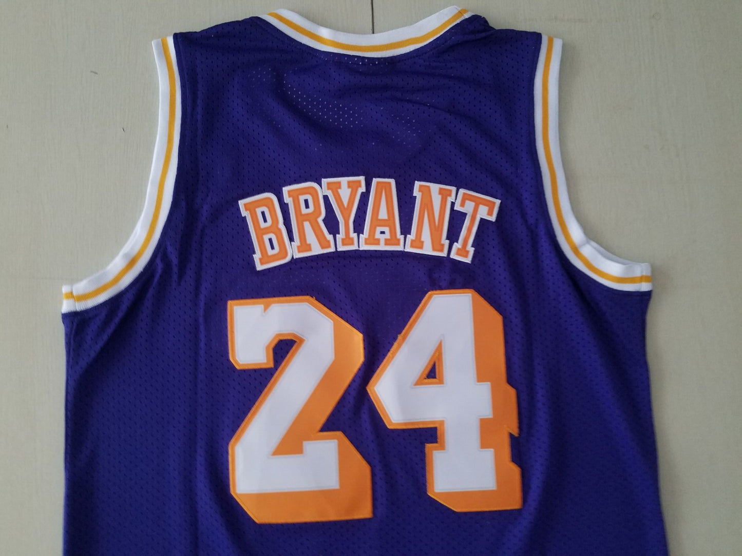 Men's Los Angeles Lakers Kobe Bryant 2007-08 Hardwood Classics Swingman Jersey