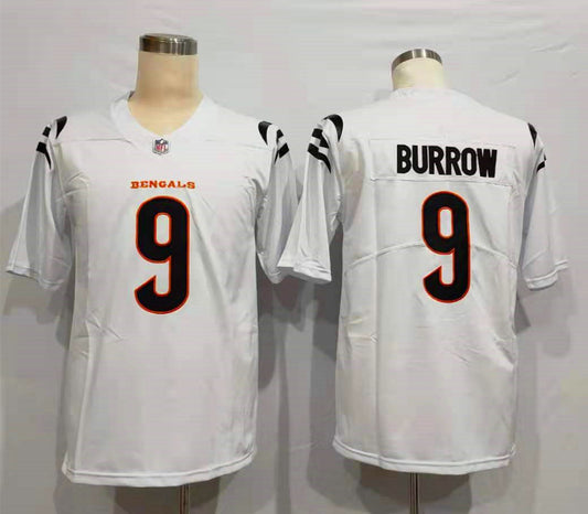 Men's Cincinnati Bengals Joe Burrow #9 White Game Player Jersey