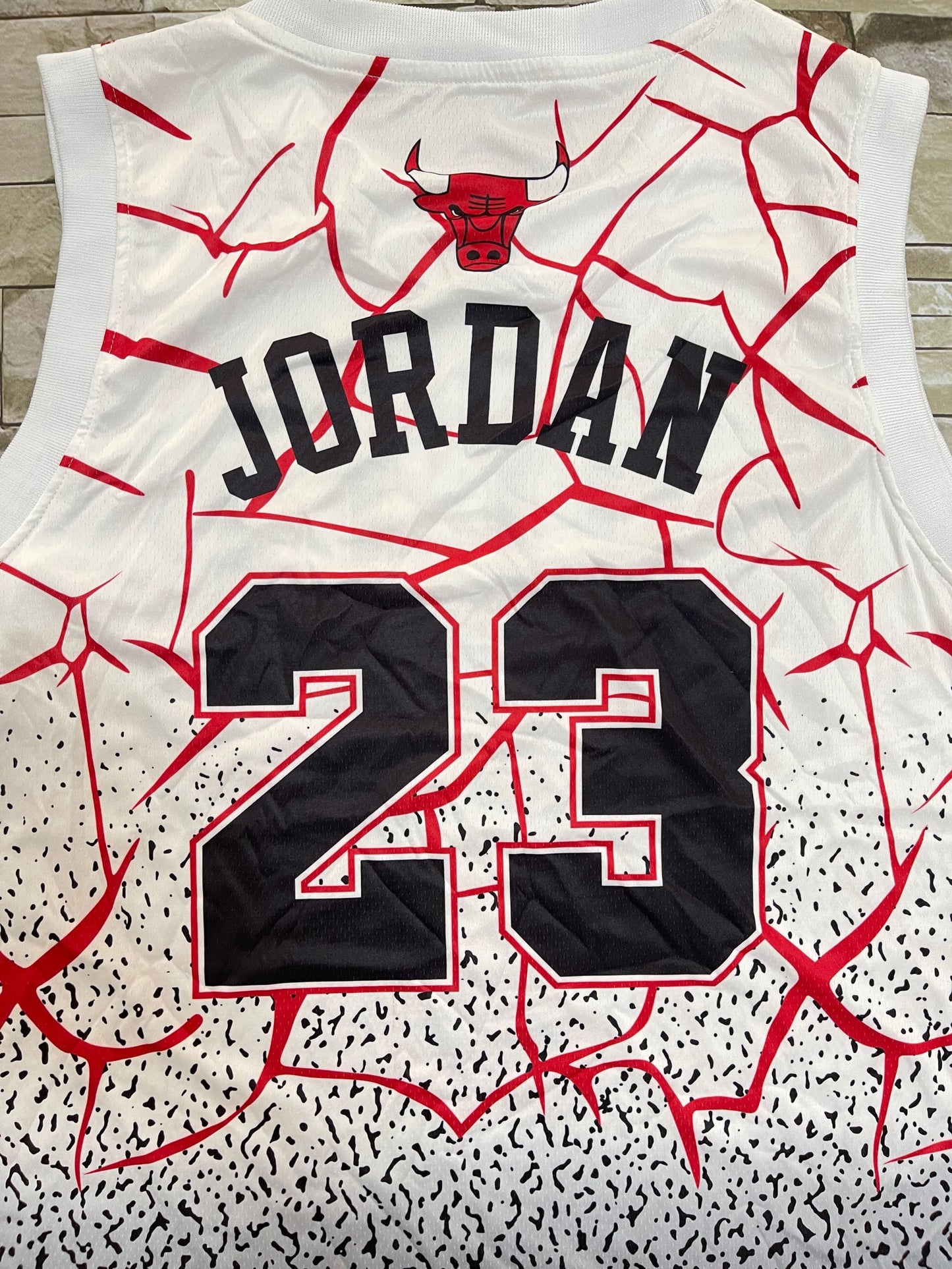 Men's Chicago Bulls Michael Jordan White/Black Classics Swingman Player Jersey