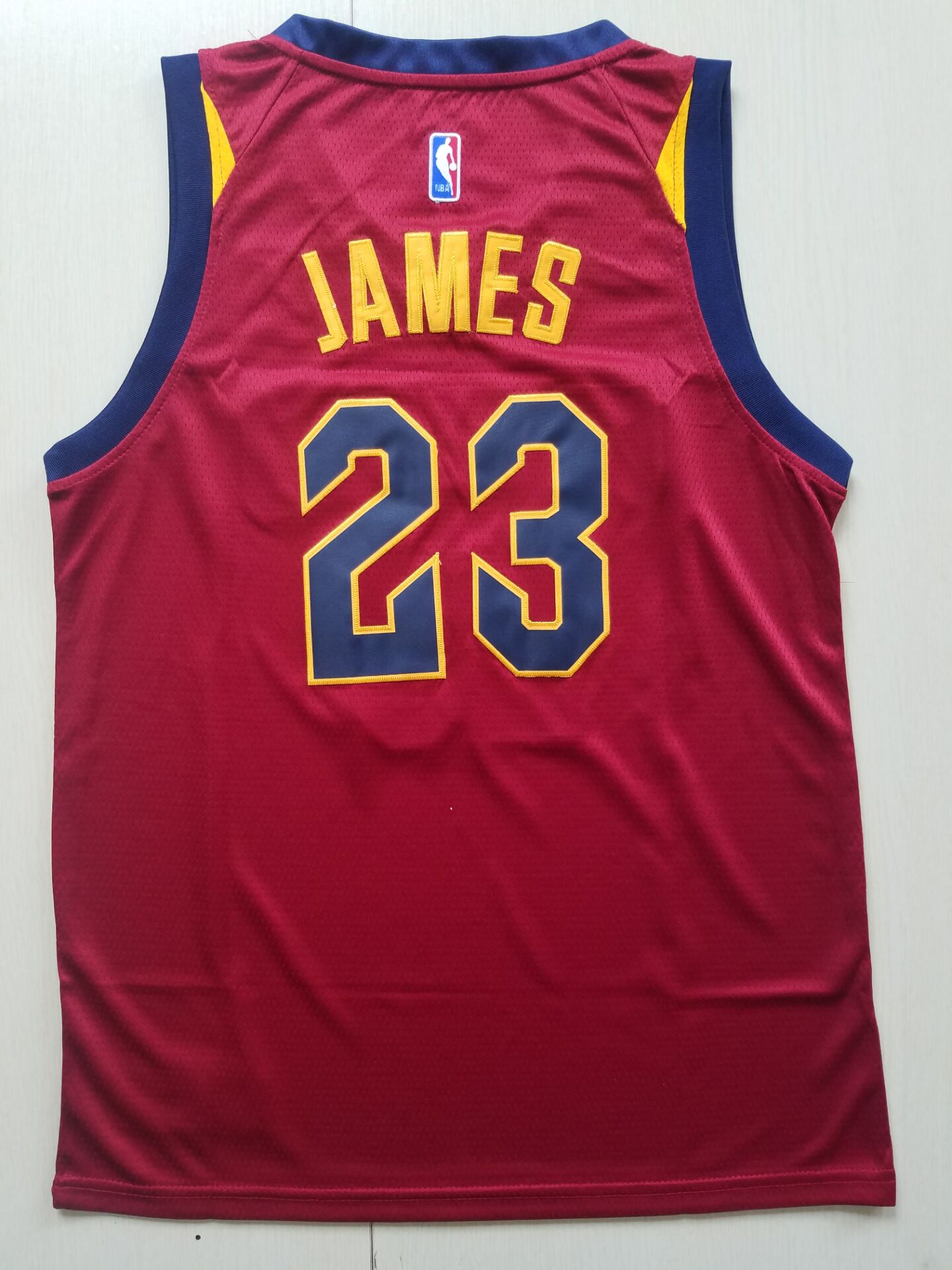 Men's Cleveland Cavaliers LeBron James #23 Red Swingman Player Jersey