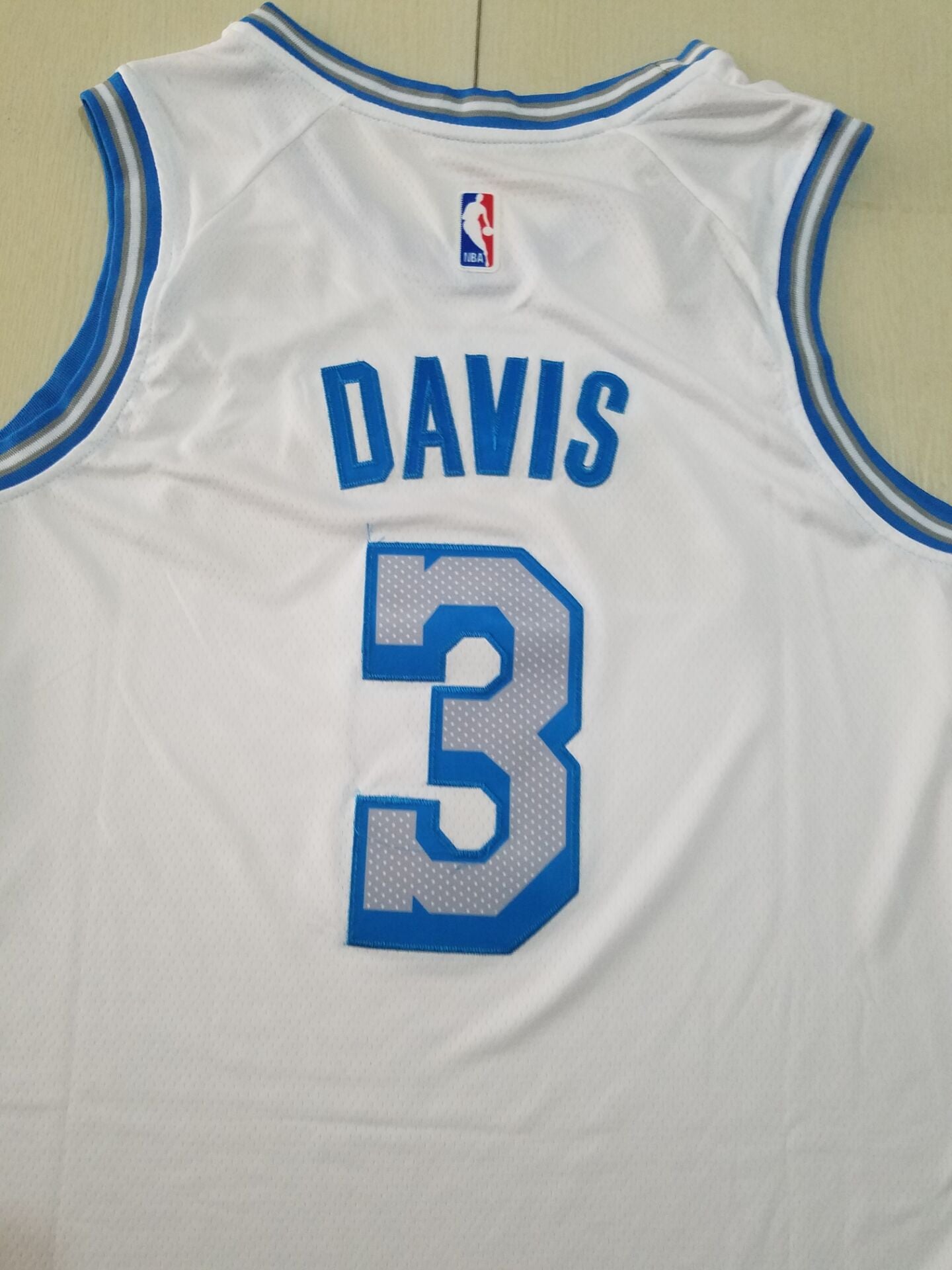 Men's Los Angeles Lakers Anthony Davis #3 White Swingman Jersey - City Edition