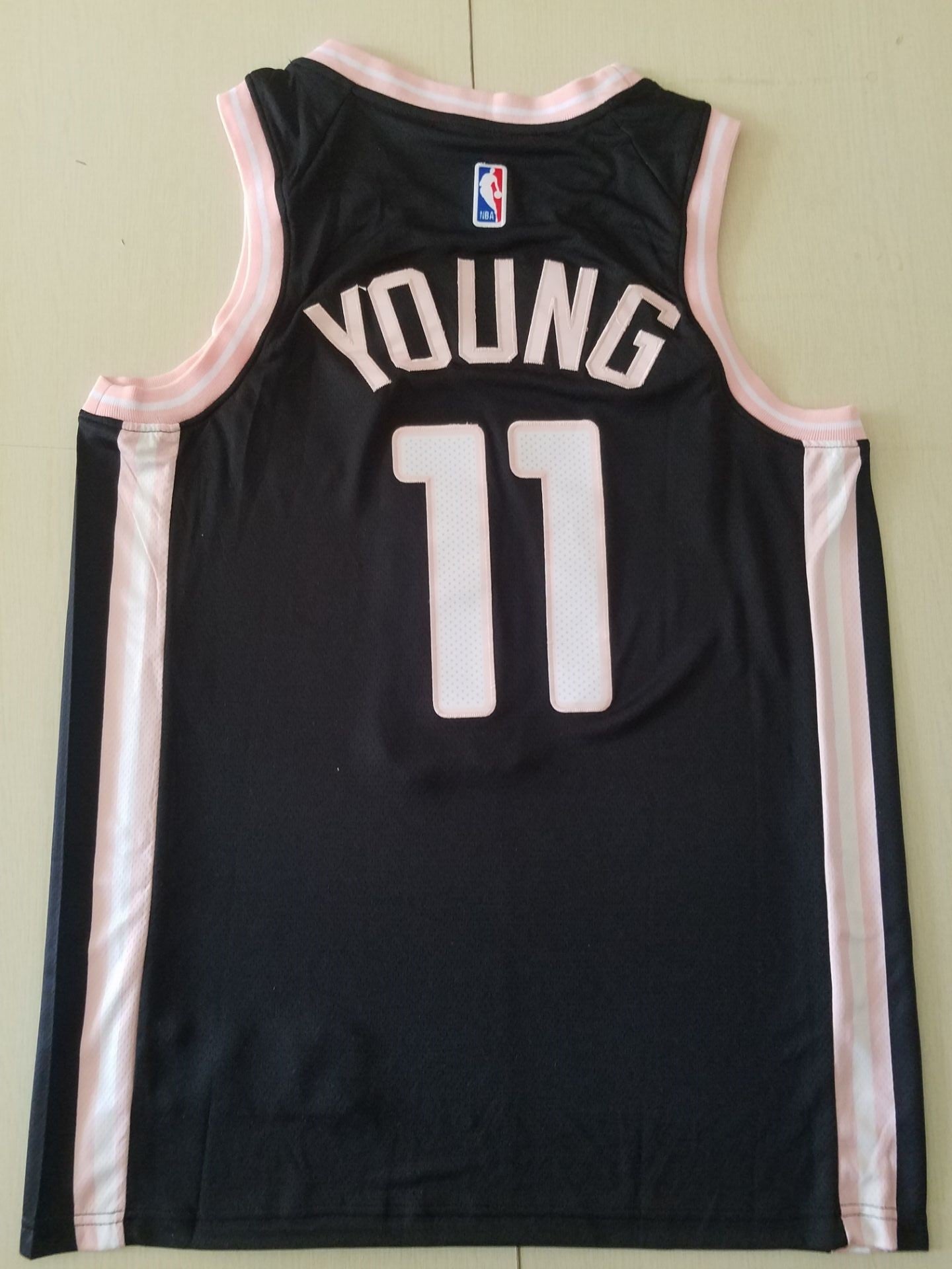 Men's Atlanta Hawks Trae Young #11 NBA Black Swingman Jersey