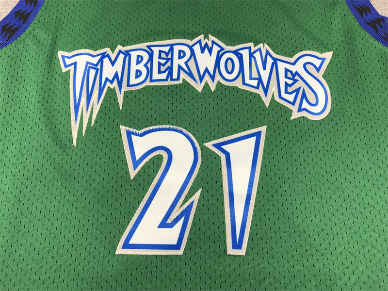 Men's Minnesota Timberwolves Kevin Garnett #21 Green Hardwood Classics Swingman Jersey