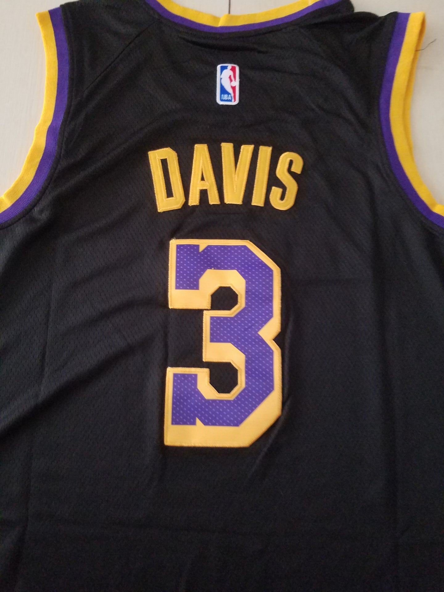 Men's Los Angeles Lakers Anthony Davis Black 2020/21 Swingman Player Jersey