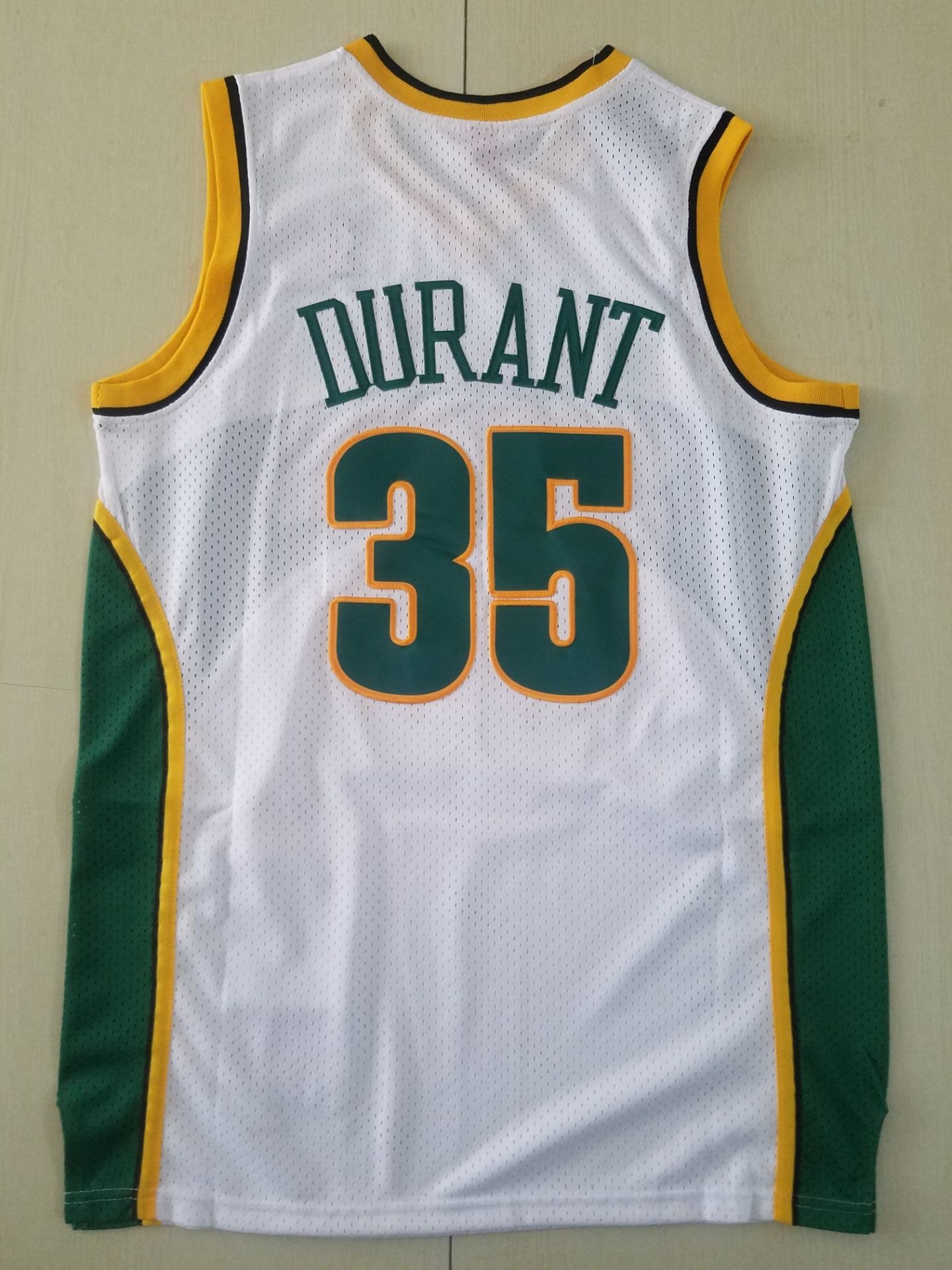 Men's Seattle SuperSonics Kevin Durant 2007-08 White Hardwood Classics Swingman Jersey