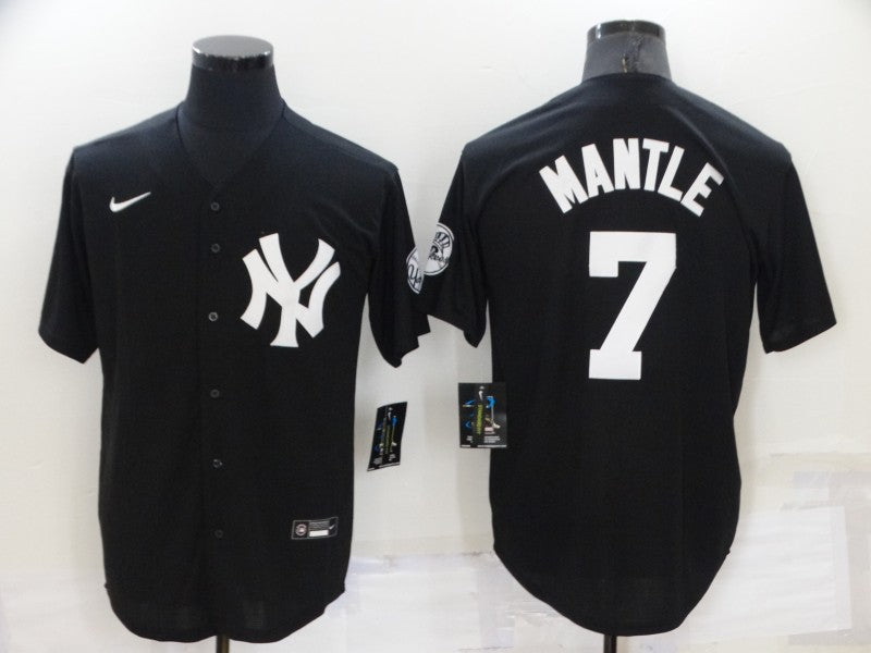 Men's New York Yankees Mickey Mantle #7 Black Replica Baseball Jersey