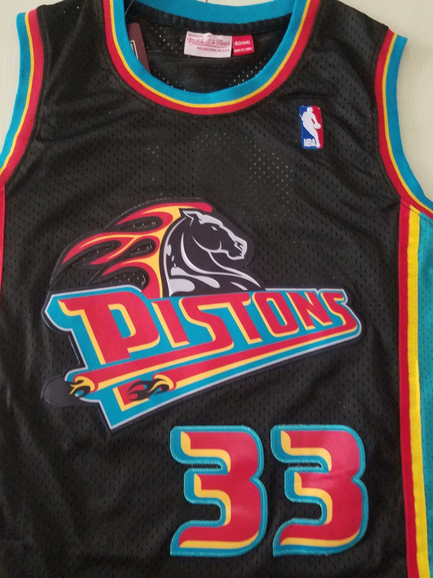 Men's Detroit Pistons Grant Hill 1998-99 Black Hardwood Classics Swingman Jersey